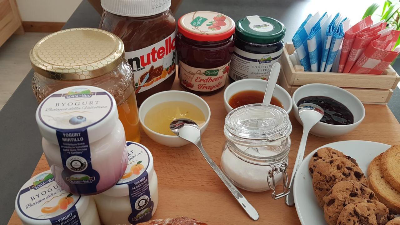 B&B Il Crocevia Teglio Eksteriør billede